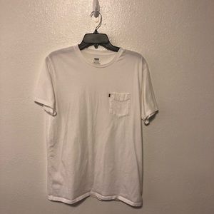 Levi’s white T-shirt
